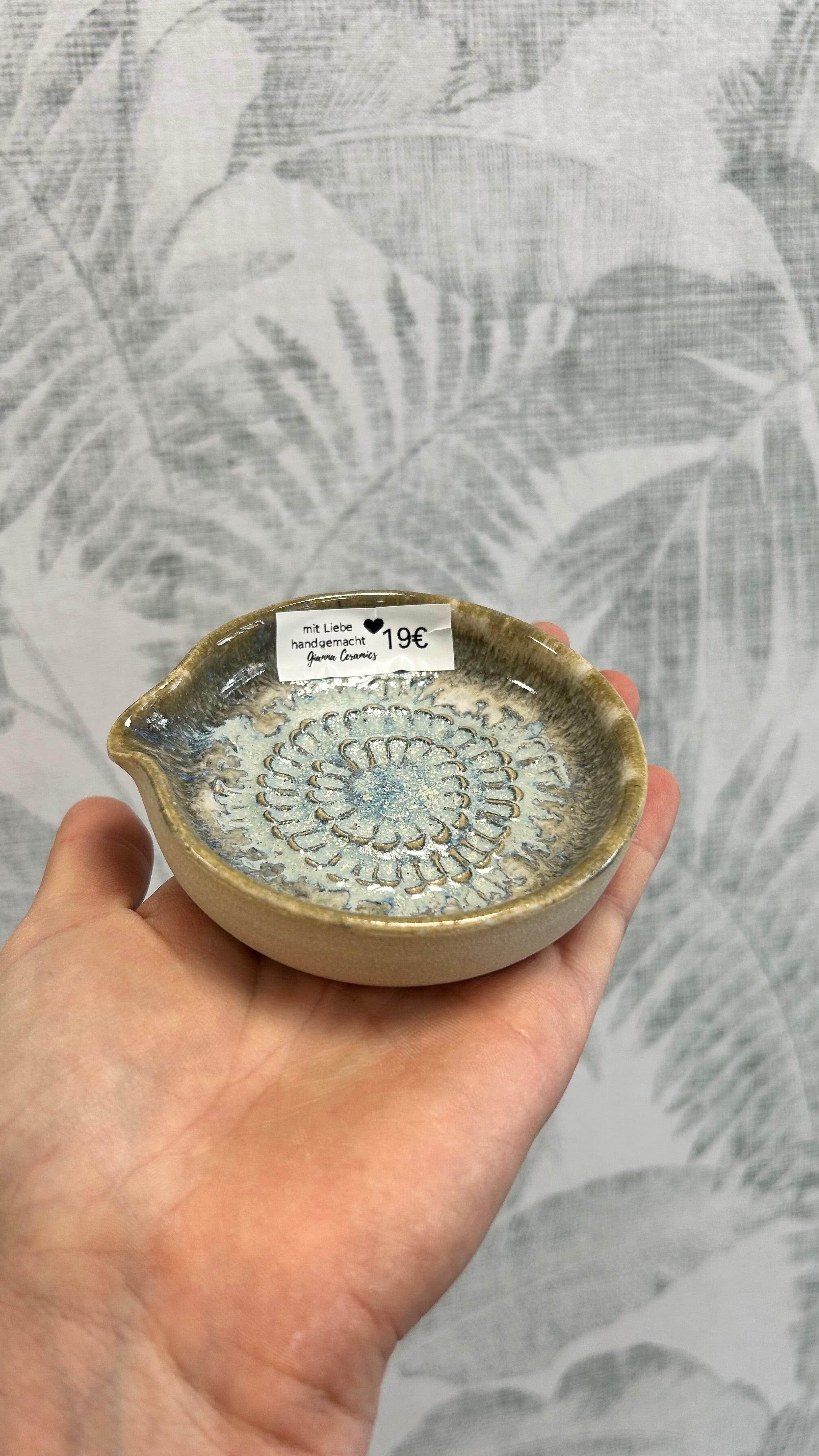 Gianna Ceramics handgemachte Keramikreibe Gletscher