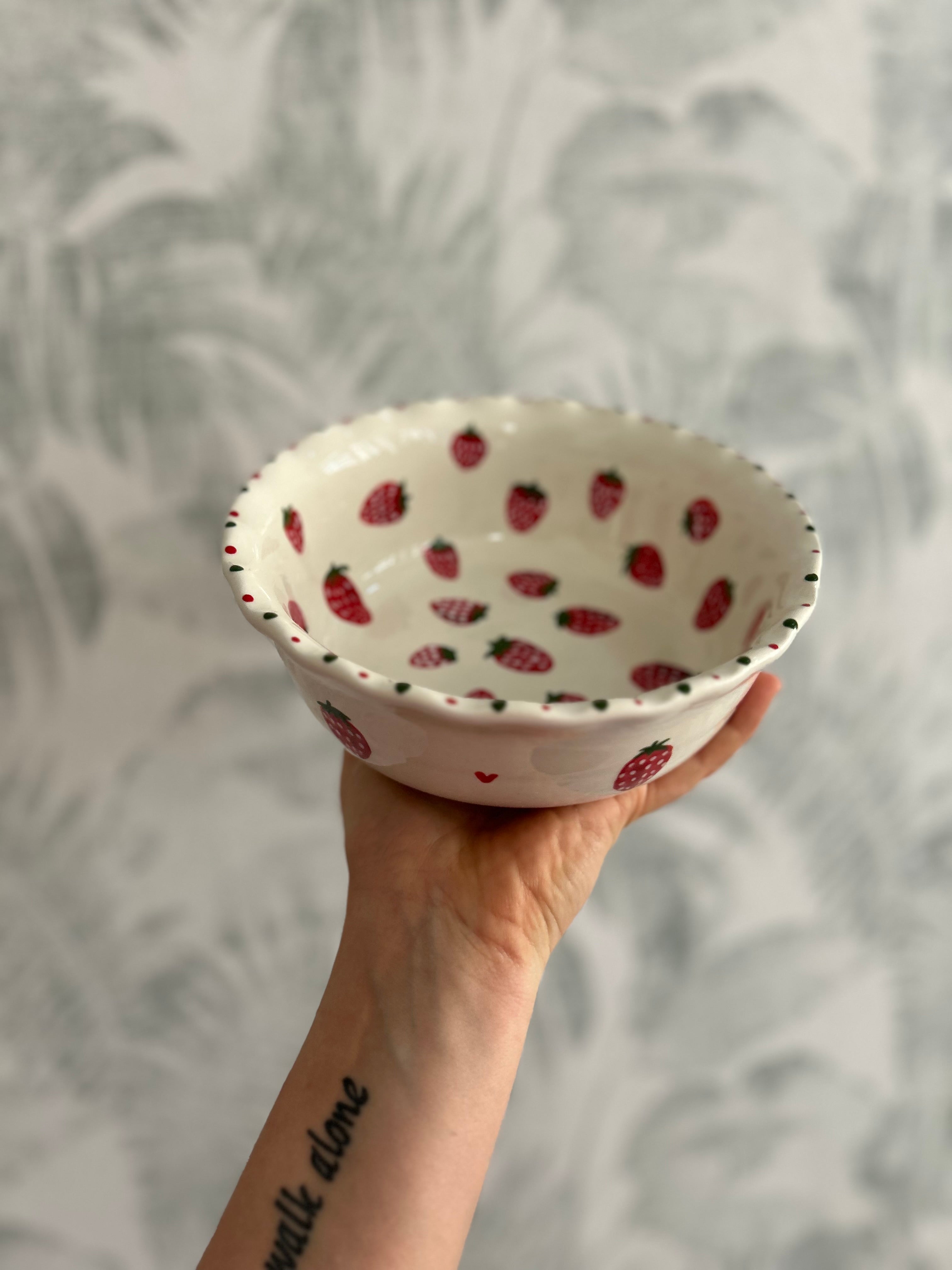 Gianna Ceramics Erdbeerschale M
