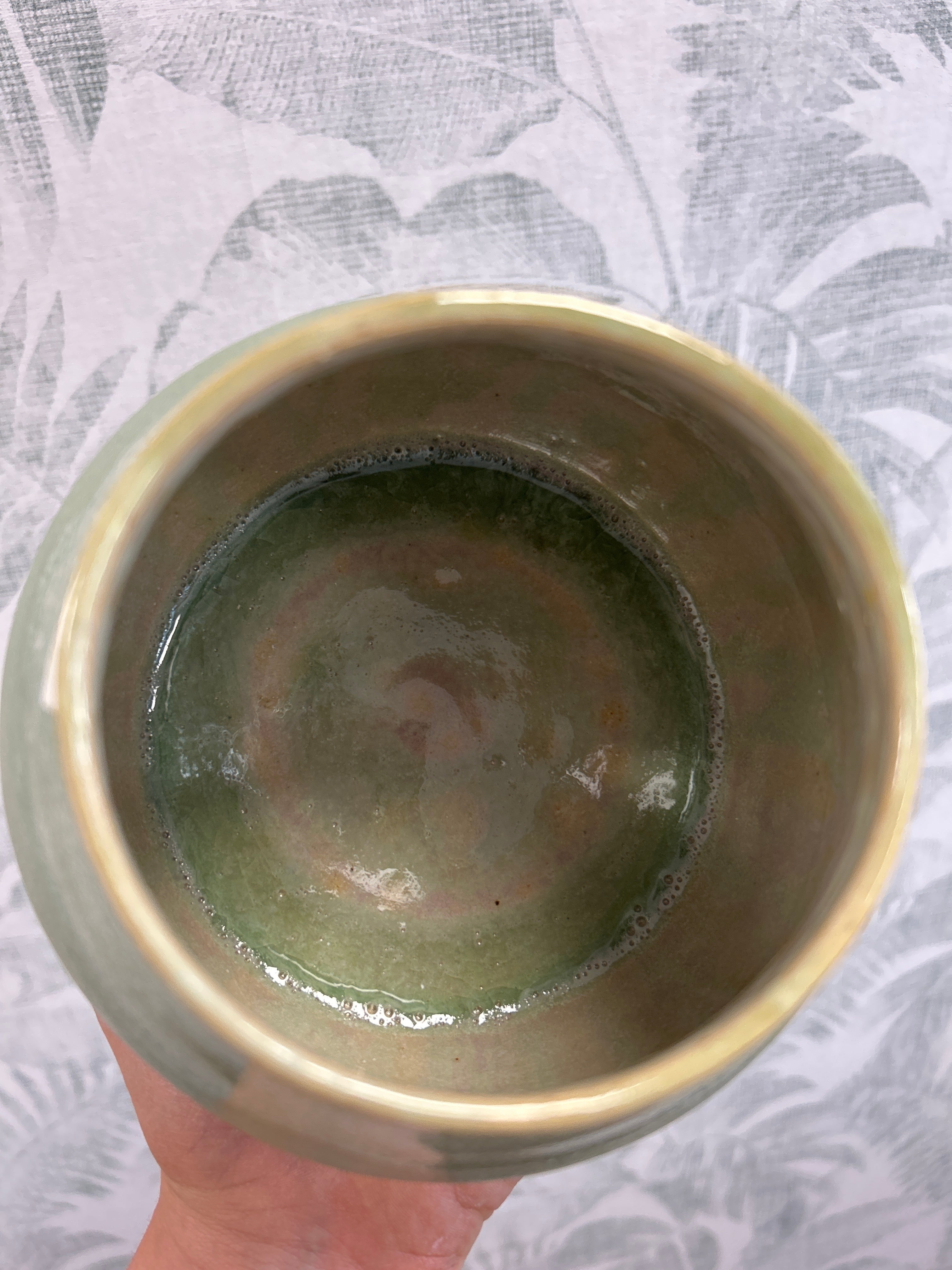 Gianna Ceramics handgemachte Vase bauchig grün