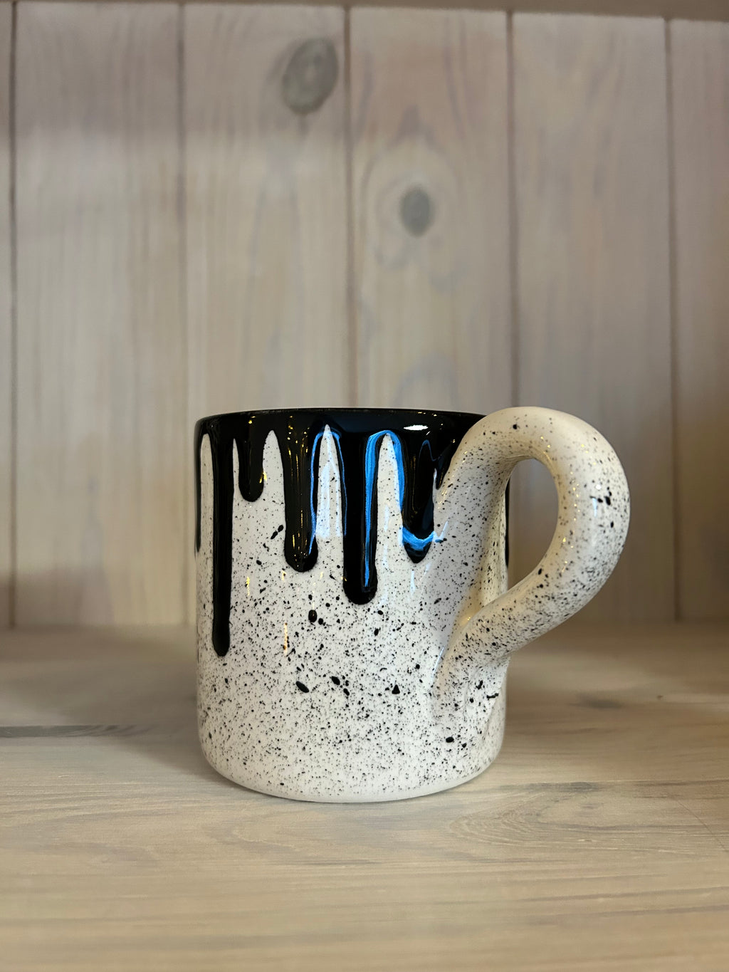 Tasse Tropfen - auf Bestellung gefertigt