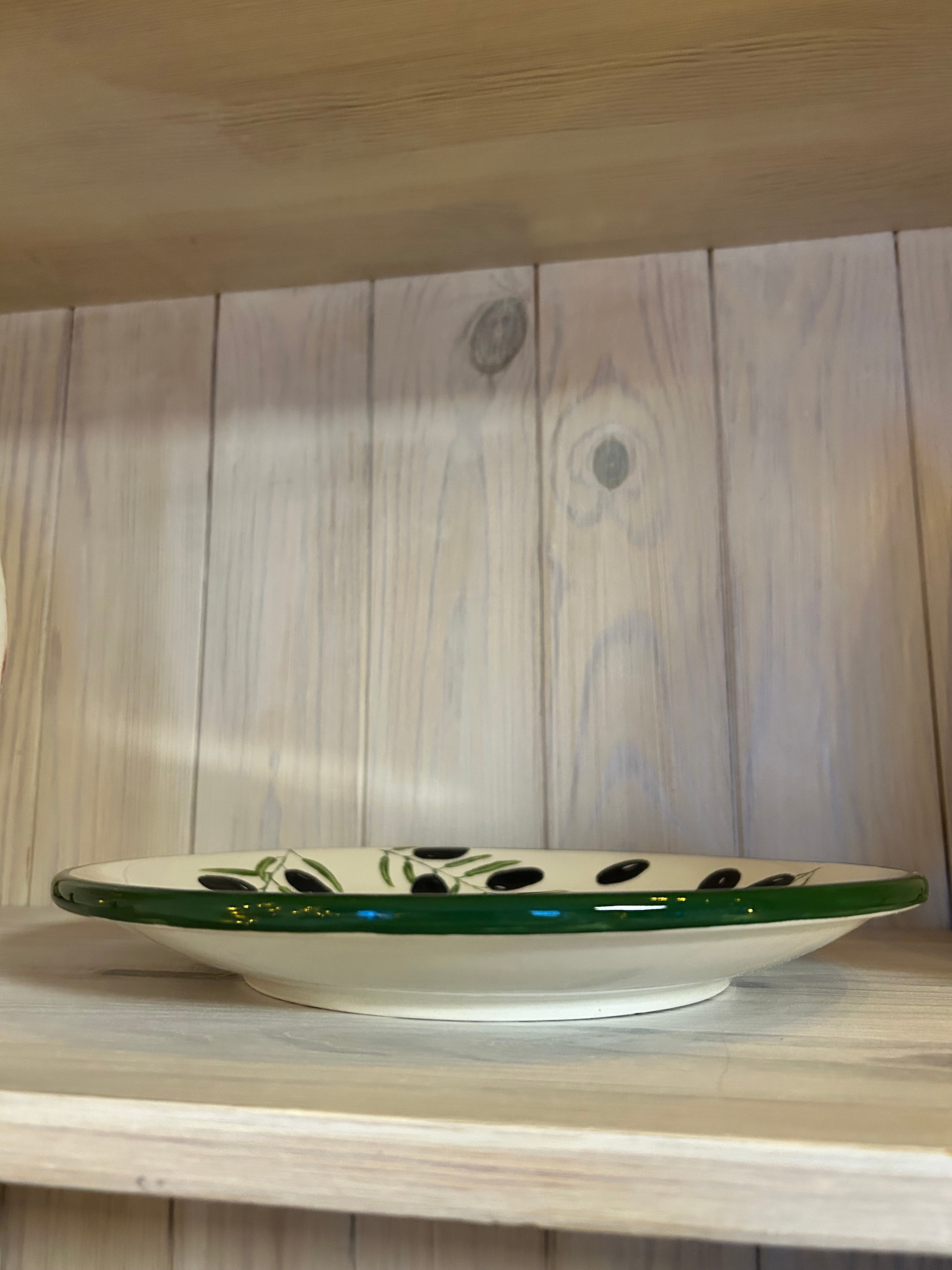 Teller Oliven - auf Bestellung gefertigt