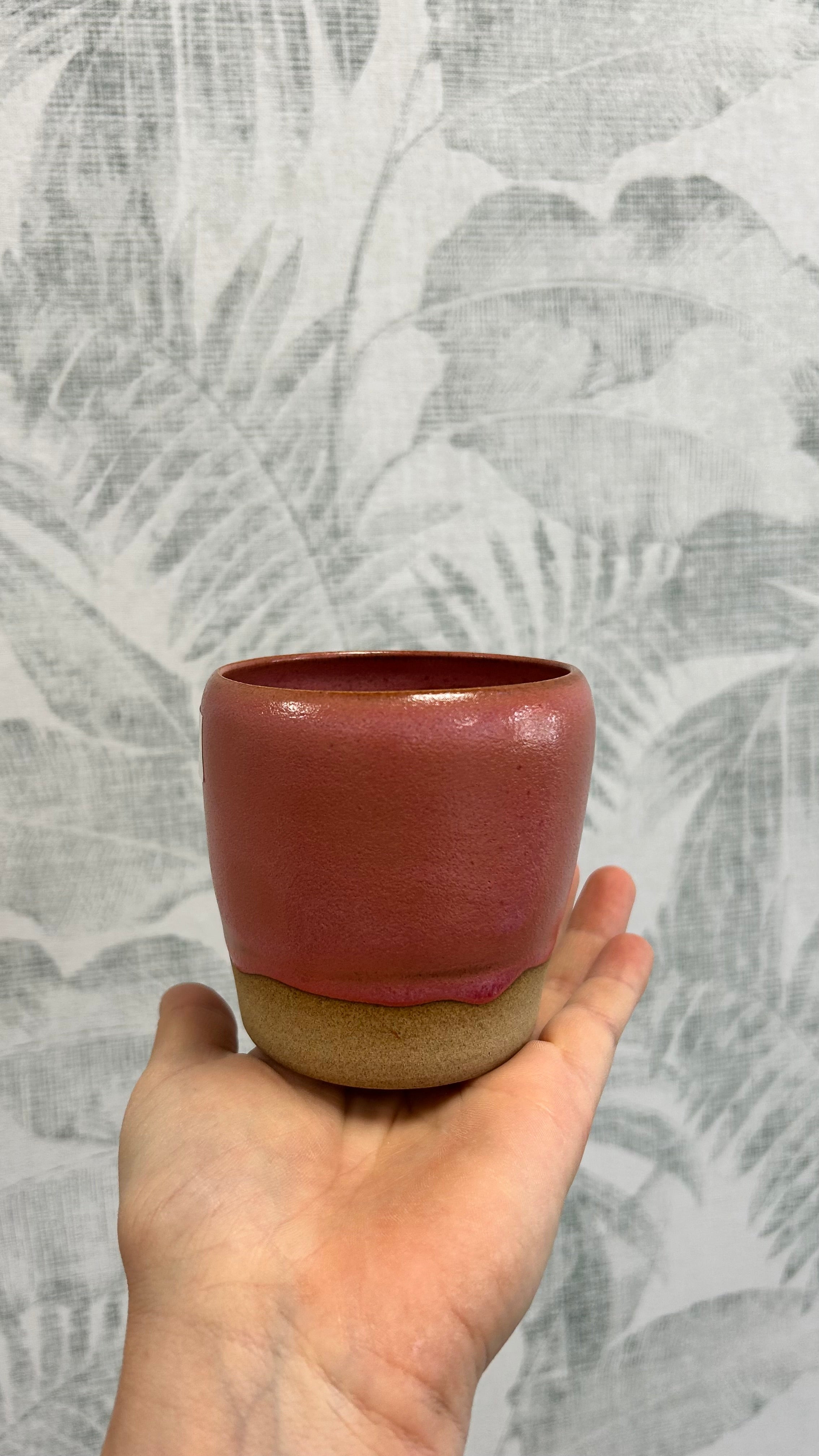 Gianna Ceramics handgemachter Kaffeebecher pink