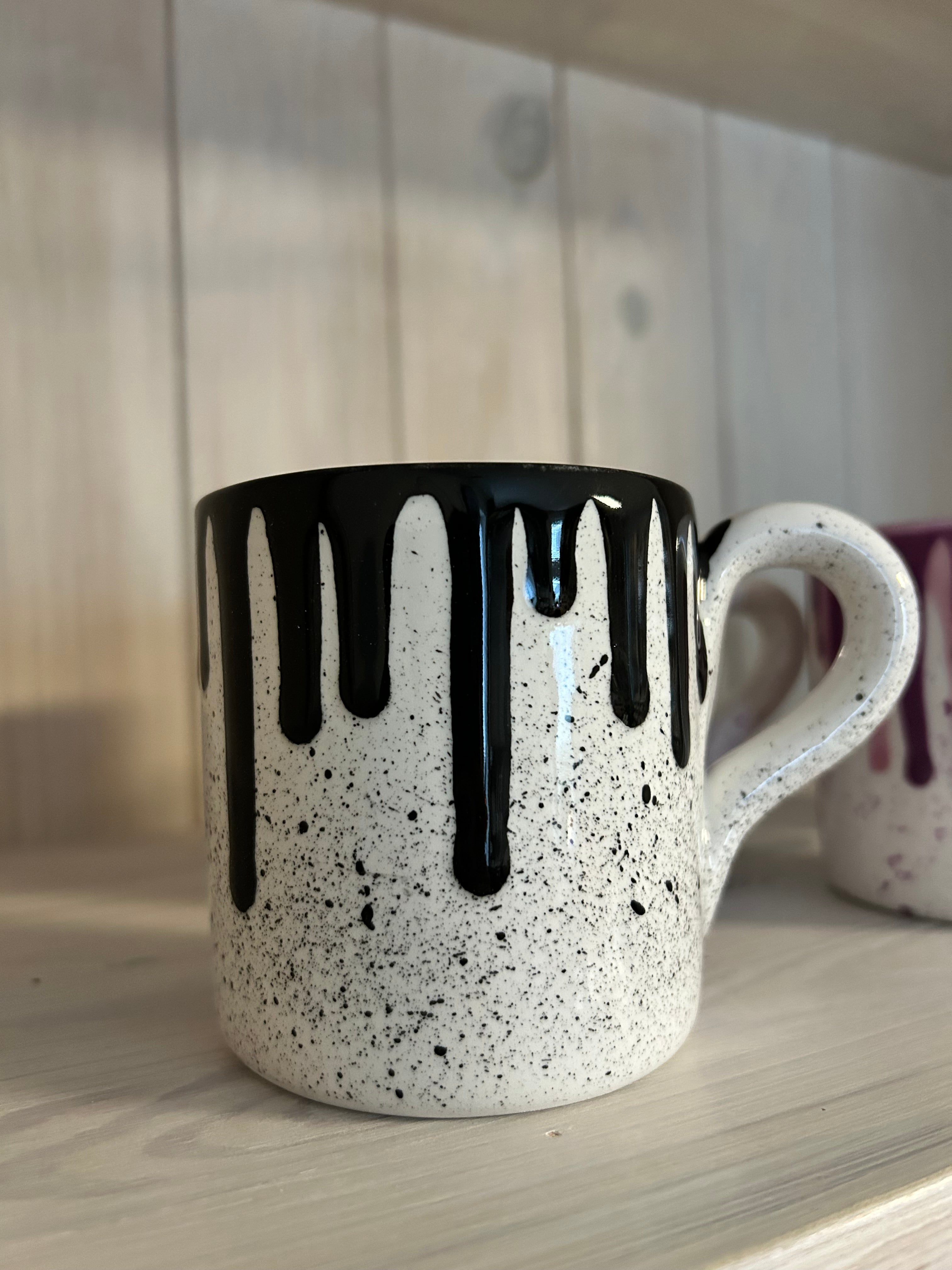 Tasse Tropfen - auf Bestellung gefertigt