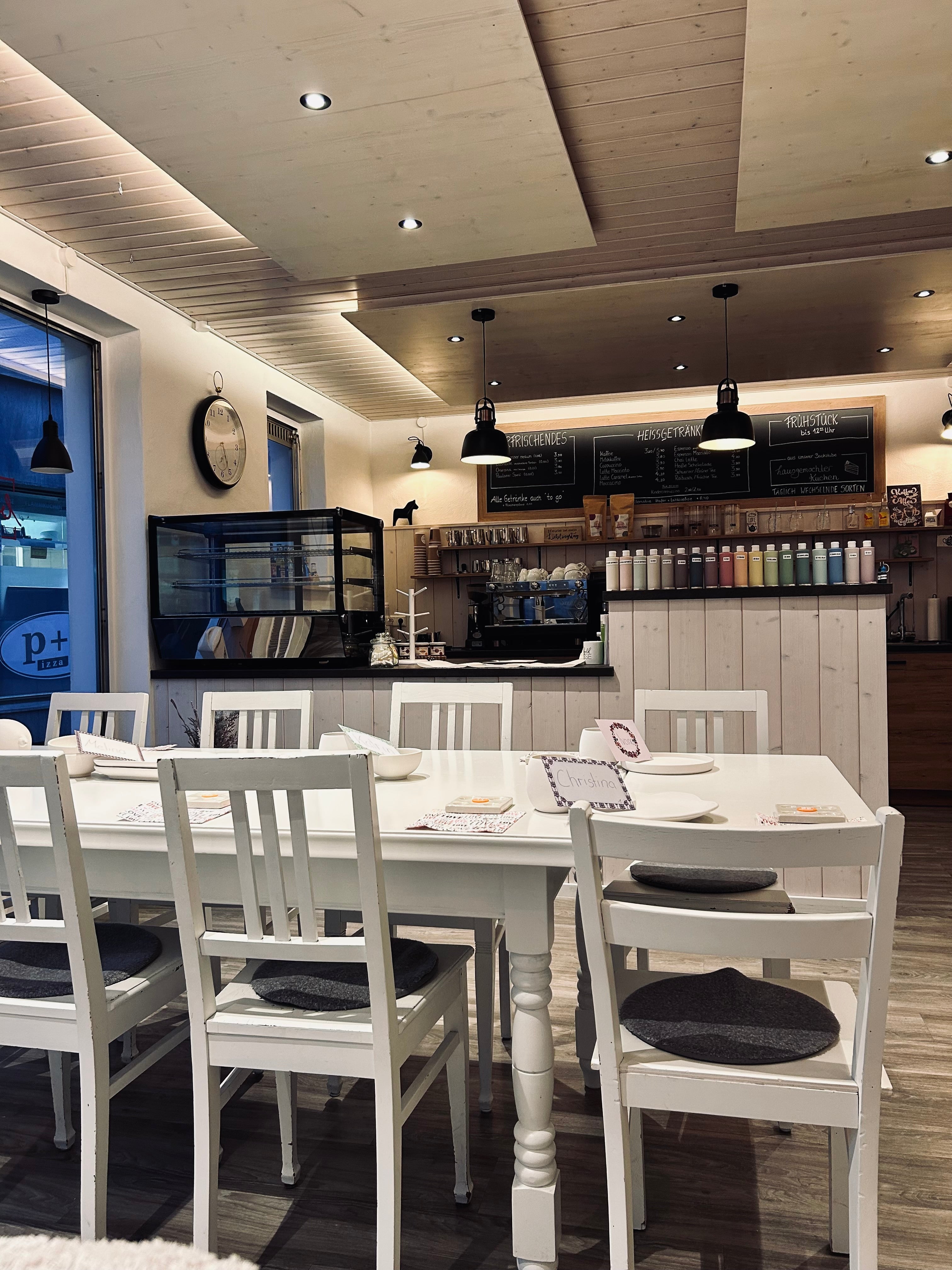 12.06. Keramik bemalen in Metzingen im Café Sahnehäubchen