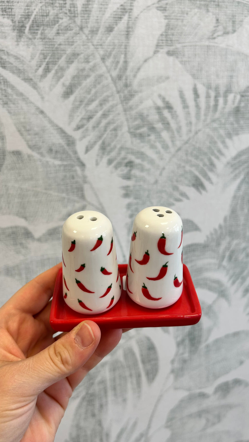 Gianna Ceramics Streuer Chilis