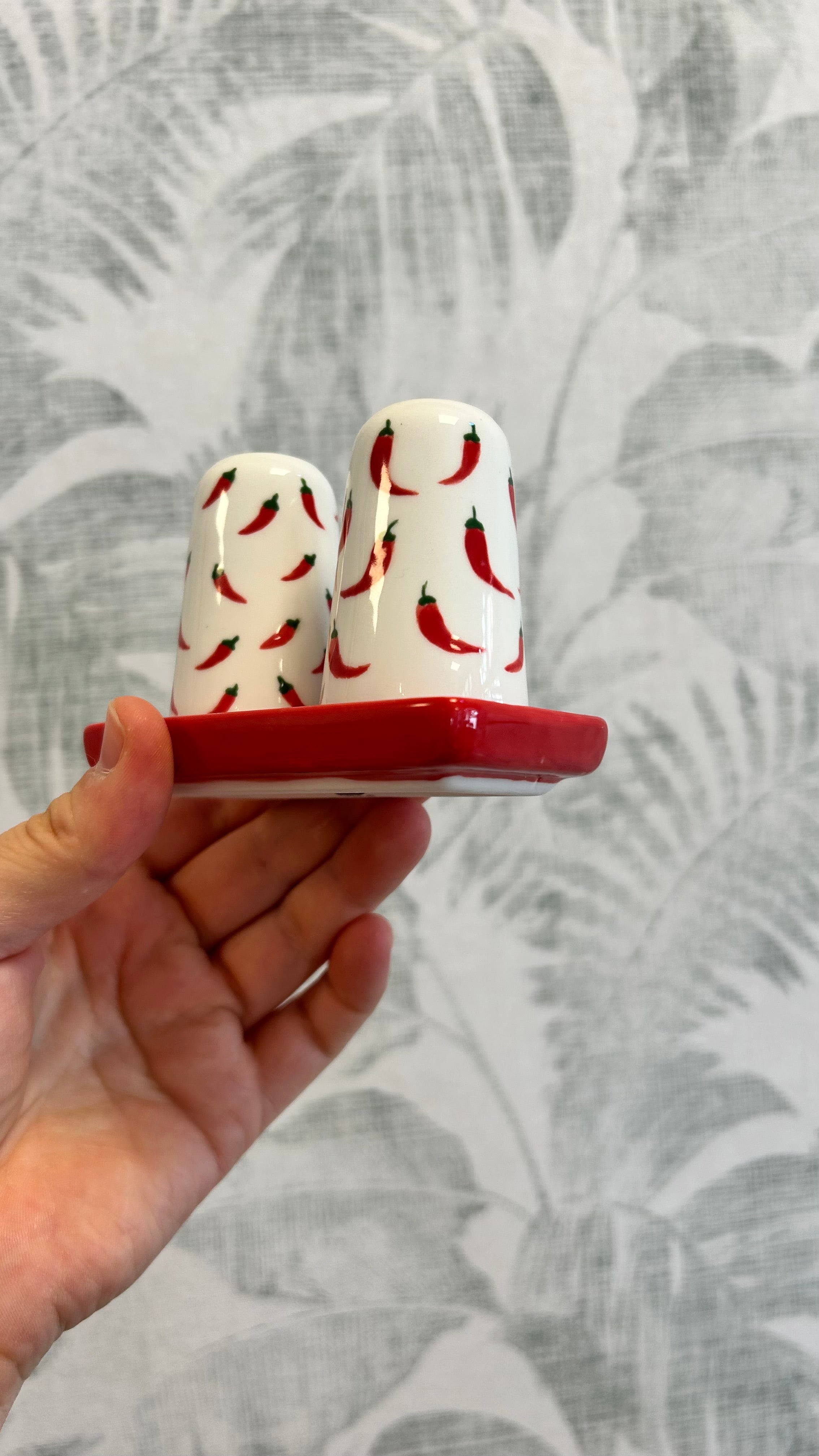 Gianna Ceramics Streuer Chilis
